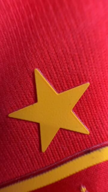 ¿¿Quién está deseando que llegue mañana?? ❤️💛⚽️ os leo!