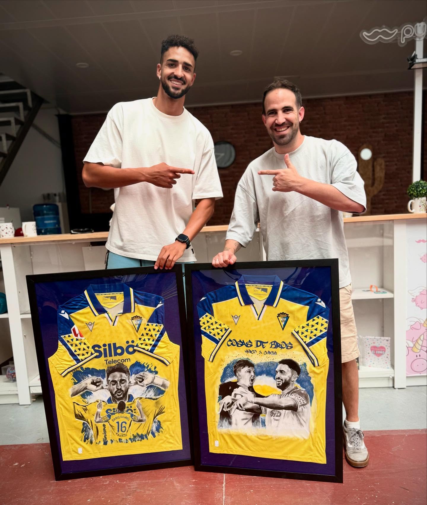 Cosas de Bros! 💛👌🏻 @chrisramos11