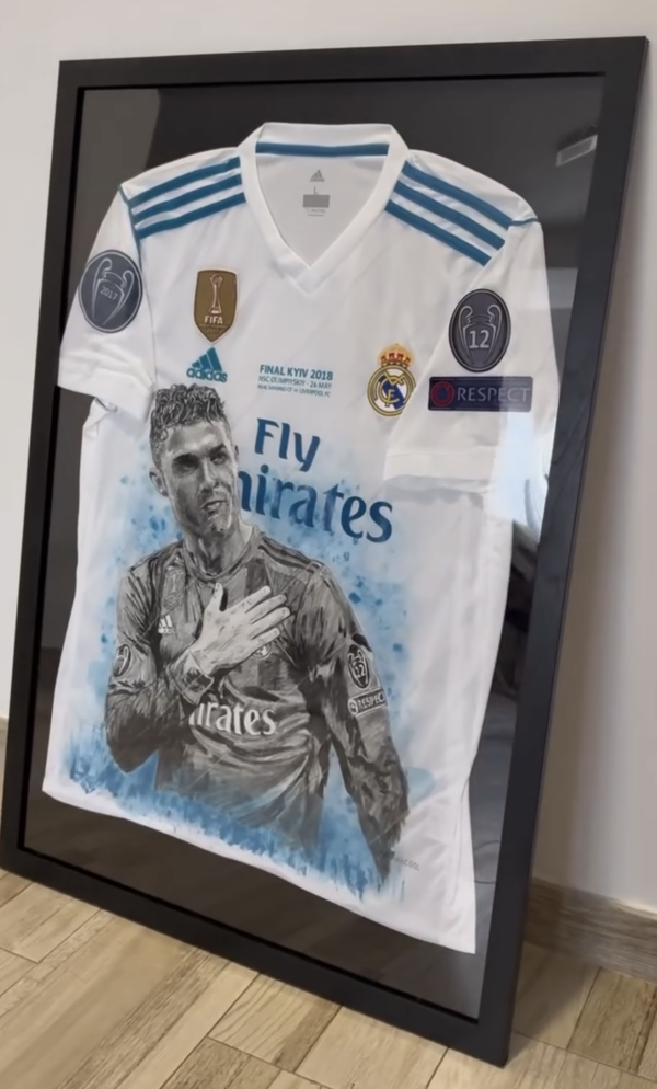 PACK 4 – Camiseta enmarcada (envío del cliente)